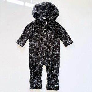 Kate Quinn baby long sleeve hooded sport jumpsuit 12-18 months